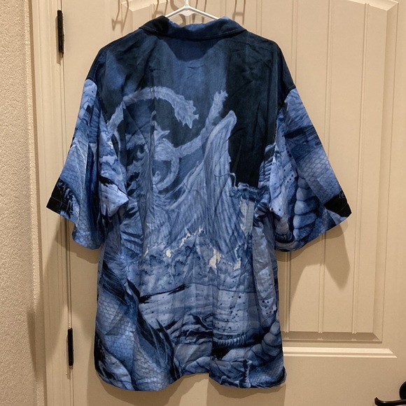 Wingo Dragon Graphic Print Men’s Size XL Shirt Blue Button Down Short Sleeves - Picture 4 of 4